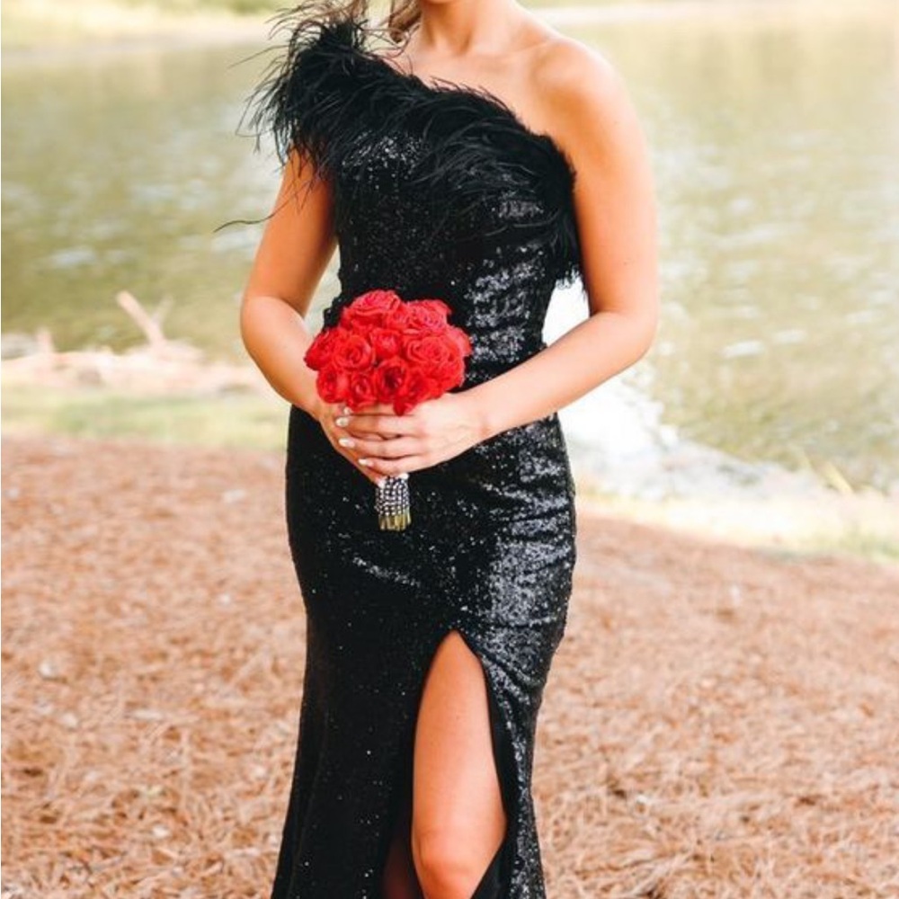 Sherri Hill Black Sequin One-Shoulder Dress